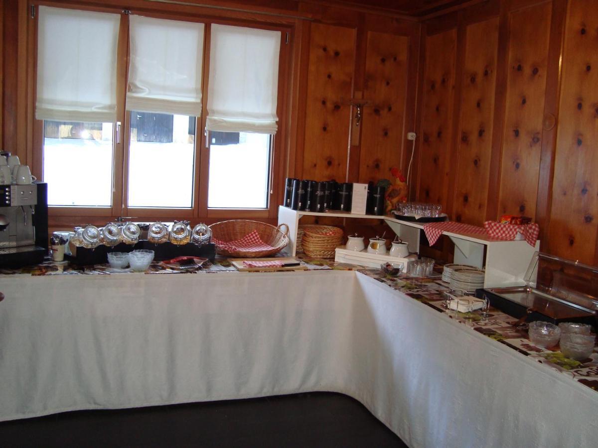 Hotel Restaurant Alpenblick Ernen Dış mekan fotoğraf