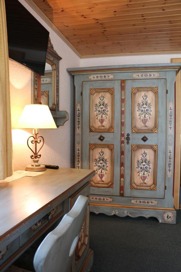 Hotel Restaurant Alpenblick Ernen Dış mekan fotoğraf